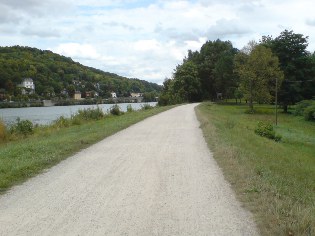 Donau-Radweg in Regensburg