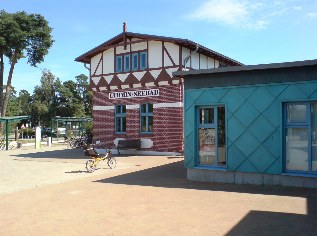 Tourist-Information Lubmin im alten Bahnhof