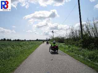 Unterwegs auf dem Lagedeich bei Mildstedt