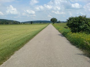 Altmühltal-Radweg unweit von Görchsheim