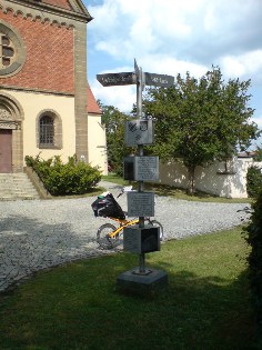 Info-Würfel in Grossenried, Altmühltal-Radweg