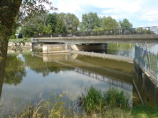 Brücke über den Altmühlzuleiter bei Mörsach, Altmühltal-Radweg