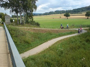 Altmühltal-Radweg bei Treuchtlingen