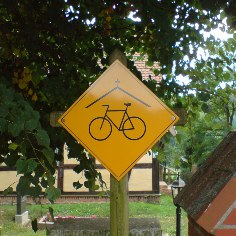 Radweg Berlin - Usedom: Radlerkirche Glambeck