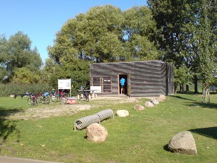 Radweg Berlin - Usedom: WasserWanderRastplatz in Pasewalk