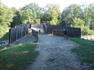 Radweg Berlin - Usedom: Brücke über die Autobahn