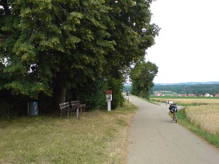 Blick vom Donau-Radweg kurz vor Marxheim