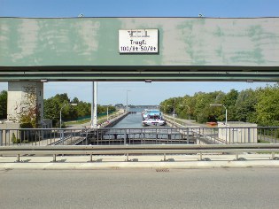 Schleuse bei Straubing am Donau-Radweg