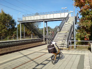 Start zur Flaeming-Skate am Bahnhof von Drahnsdorf