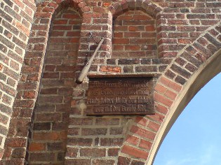Inschrift am Dammtor in Jüterbog