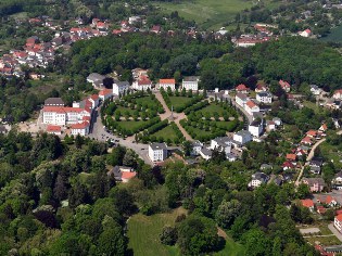 Vergrößern Blick auf den Circus in Putbus auf Rügen