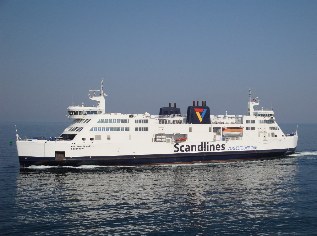 Scandlines-Fähre, Ostseeküsten-Radweg